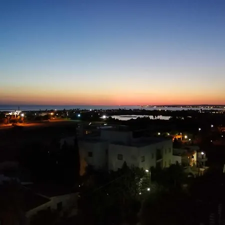 The Blue Panoramic Penthouse بورتو سيساريو