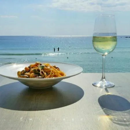 The Blue Panoramic Penthouse Дом отдыха Порто-Чезарео