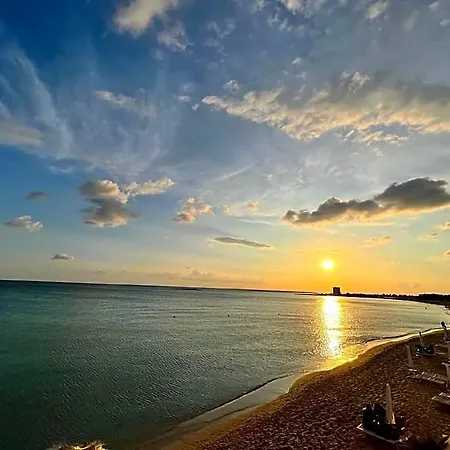 The Blue Panoramic Penthouse Tatil Evi Porto Cesareo