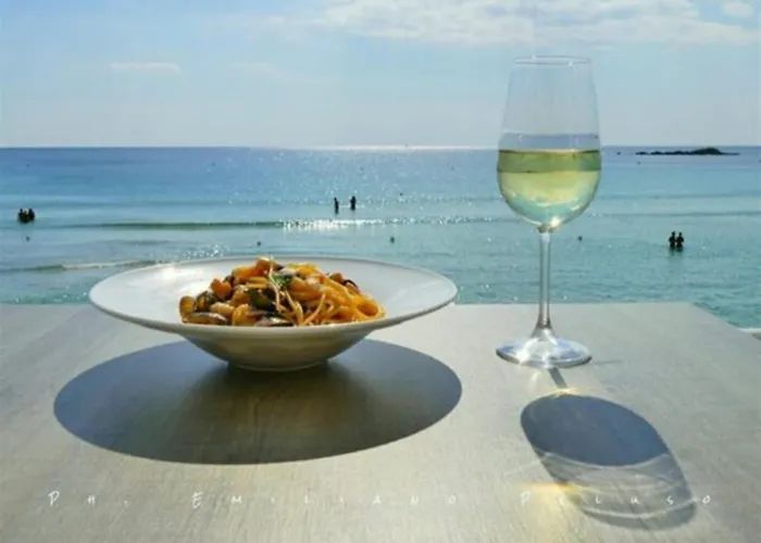 The Blue Panoramic Penthouse Tatil Evi Porto Cesareo